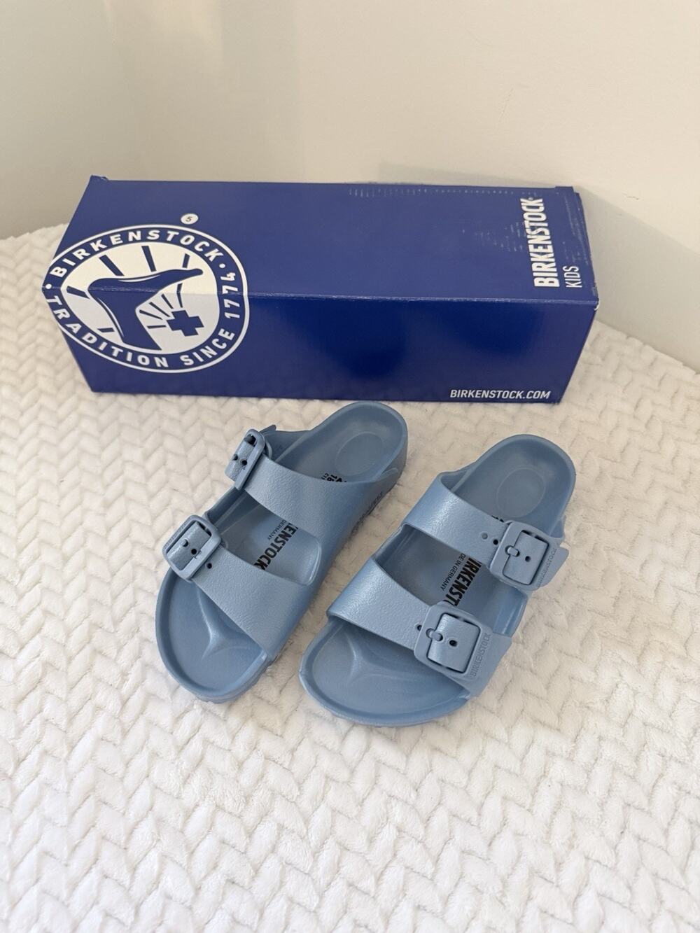 Birkenstock Arizona EVA Slip On Adjustable Sandals Kids 11 EU 29 Elemental Blue